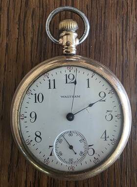 13899444 Waltham Antique Pocket Watch Gold Filled Case Jewels Circa 1917 Not Working Nice
