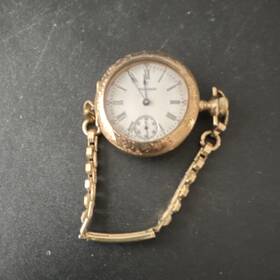 14350015 Waltham Gold Filled Full Hunter Vintage Mechanical Pocket Watch With Chain