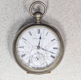 1844408 Waltham American Co Broadway Silveroid Broken Crystal