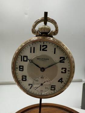 189361r Waltham Mass A.w.w. Co. 10 Kt Gold Filled 21 Jewels