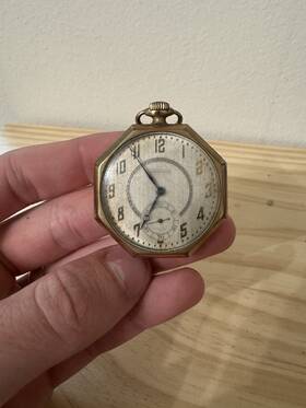 2411214 Waltham Illinois 15 Jewels Pocket Watch Gold Antique Style Mechanical