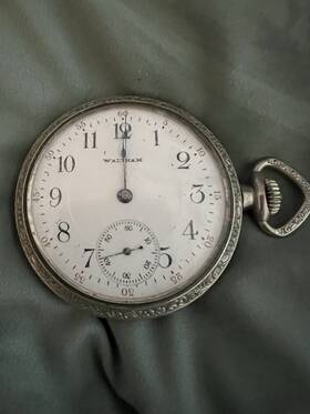 489580 Waltham 17 Jewels Silveroid Pocket Watch Mechanical Hand-winding Analog