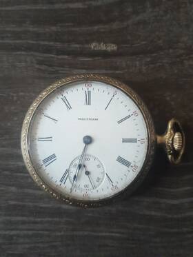 895160 Waltham Monarch 15 Jewels Pocket Watch Mechanical Yellow Gold Roman Numerals
