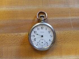 9705613 Waltham Working Pocket Watch 7j 16s Made 1900 Model 1899 Crescent Nickel
