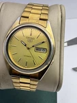 Authentic Vintage Seiko 7009-3049 1970 Automatic Watch Day And Date. Fixed Price $100.92.