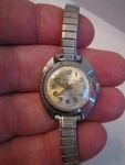 Vintage Ladies' Westclox Watch - 17 Jewels Wind Up Bubble Crystal BBA28. Fixed Price $62.50.