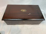 Antique 1800'S Music Box Swiss 6 Airs Etouffoirs En Acier Working & Key. Fixed Price $1700.00.