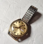 Vintage Benrus Jewel Automatic Watch With Date 7325-351. Fixed Price $99.00.
