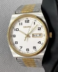 Rare Luxury Vintage Men Seiko Watch Bilingual Day/date 90S. Fixed Price $85.00.