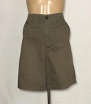 Field And Stream Since 1871 Women's Pocket Shorts Green 32" Waist. Fixed Price $13.99.