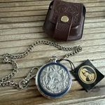 Franklin Mint Timber Wolf Pocket Watch Needs Battery. Fixed Price $29.99.