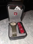 Wenger Military Swiss Army Gift Set Men's Watch And Pocket Knife - New Open Box. Fixed Price $112.50.