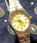 Waltham Women's W017 2 Tone Gold Silver Quartz Oval Wristwatch New. Fixed Price $18.99.