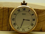 Vintage Mens Seiko Sample Watch Gold Tone 43-0139 YR094 Retail $195 Nos. Fixed Price $59.00.