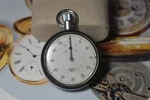 Vintage Heuer 7700 7J Manual Wind Men's Stop Watch --for Repair. Fixed Price $69.53.