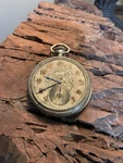 Elgin 1928 7 Jewels 12S Pocket Watch Model 3 Gold Dial Nickel Damascened Case. Fixed Price $119.75.